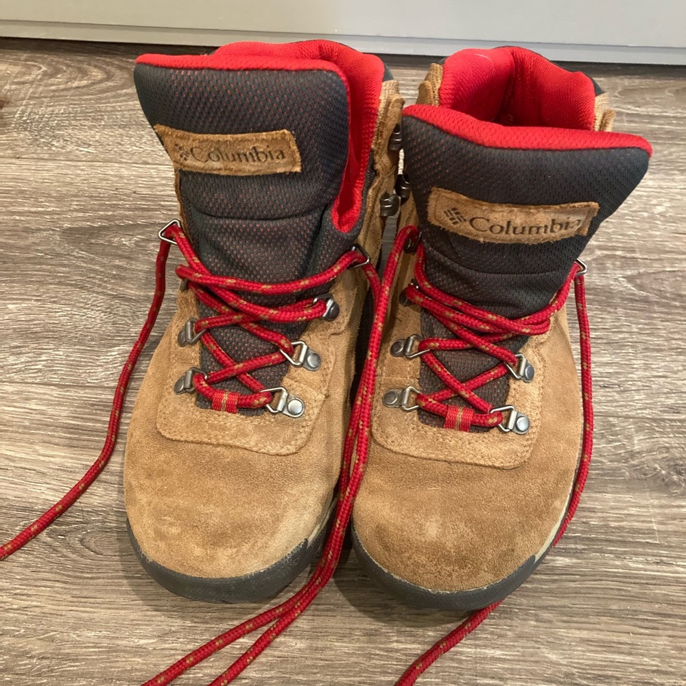 Women’s Newton Ridge™ Plus Waterproof Amped Hiking Boot 9